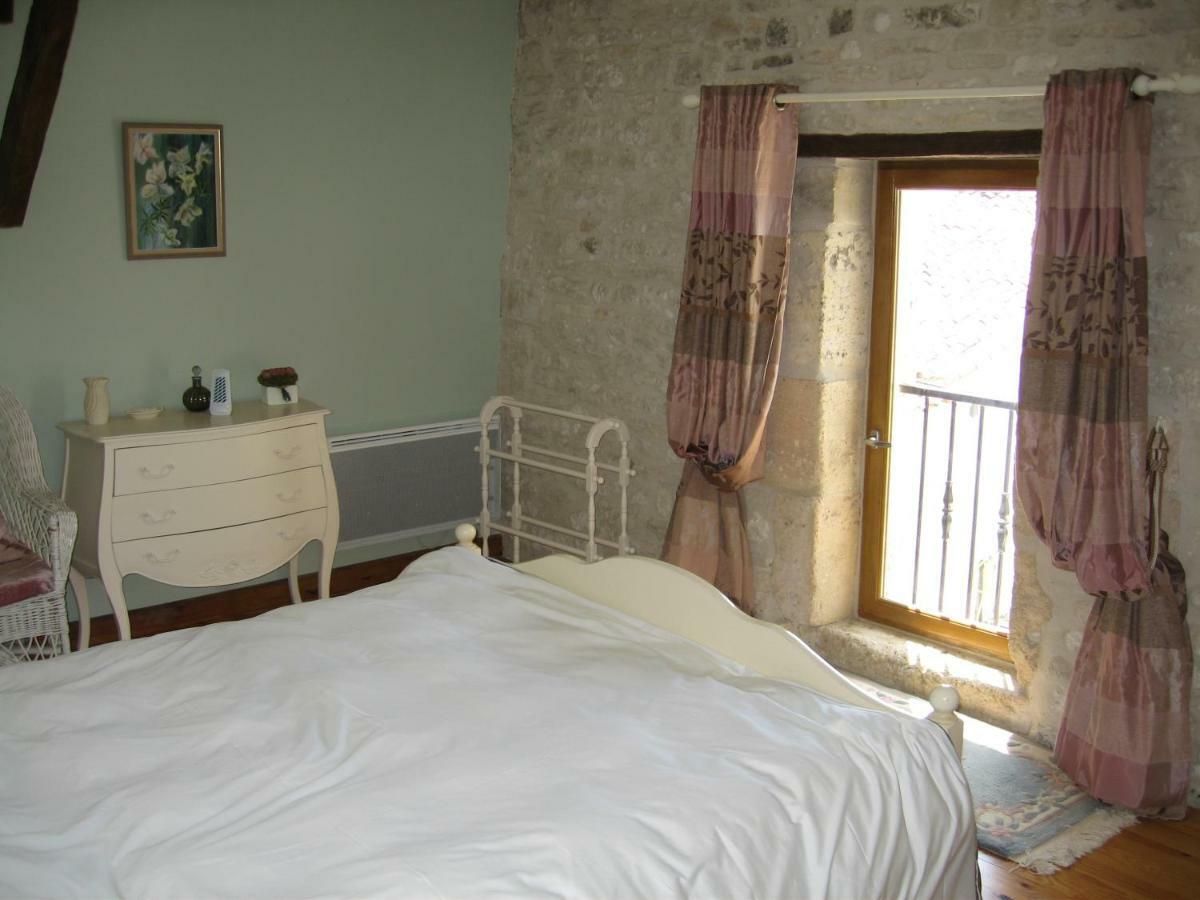 Gite du Puits - Bréville Extérieur photo